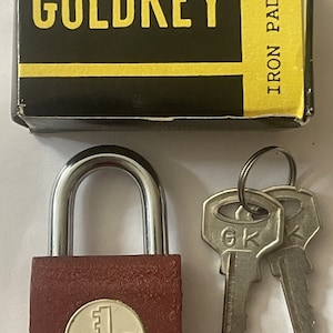 Vintage 1950s GoldKey Iron Padlock: Vending Machine Lock