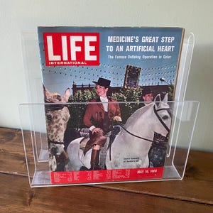 Life Magazine May 1966 Jackie Kennedy Cover