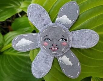 Cloud flower pin