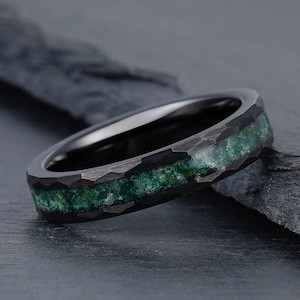 Hammered Moss Agate Ring, Black Tungsten Ring, Mens Wedding Ring, Womens Wedding Band, Anniversary Ring, Engagement Ring, Promise Ring