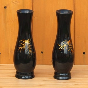 Two Vintage Oriental Lacquered Wood Vases image 2