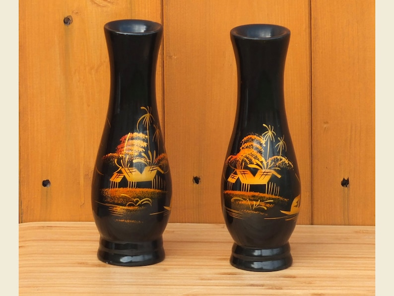 Two Vintage Oriental Lacquered Wood Vases image 1