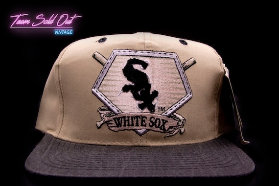 Vintage Starter Paisley Chicago White 