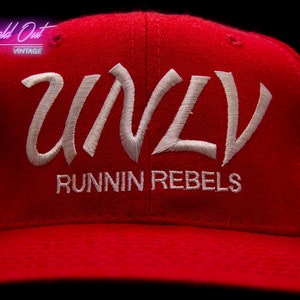 Vintage Sports Specialties The Pro UNLV Runnin&#39; Rebels Single Script Snapback Hat NCAA