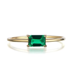 Lab Created Emerald, Emerald Ring, 14K Solid Gold Ring, Personalized Jewelry, Mom Gift, Mothers Day Gifts, Mothers day, Gift For Mother