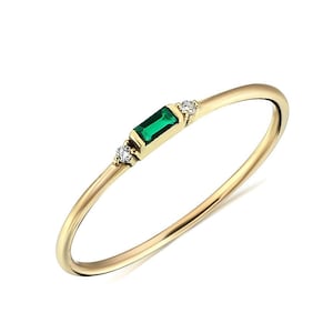 Baguette Cut Lab Created Emerald Ring, Minimal Diamond Ring, Personalized Jewelry, Mom Gift, Mothers Day Gifts, Mothers day, Gift For Mother image 4