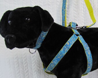 Swanky Teal Design Pet Collars, Harnesses, and Leashes - Made in USA