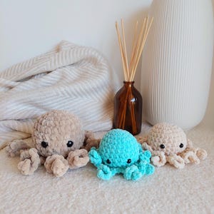 Crochet octopus plush - Handmade