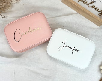 Personalized Vegan Leather Travel Jewelry Box: Stud Earring Holder