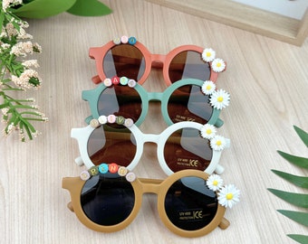 Kids Gifts Personalized Daisy Sunglasses Baby Gifts for Kids Toddler Gift Idea for Baby Girl Shower Gift Custom Name Birthday Gifts for Kids