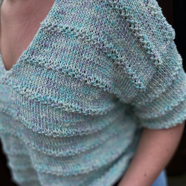 Handgestrickter Pullover, sommerliche Farben, kurzer Arm, V Ausschnitt, Baumwolle- Polyester