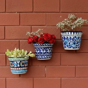 Jardinière murale, lot de 3 | Décoration murale intérieure et extérieure | Cadeau de poterie bleue | Objets de collection | Céramique imprimée à la main de haute qualité