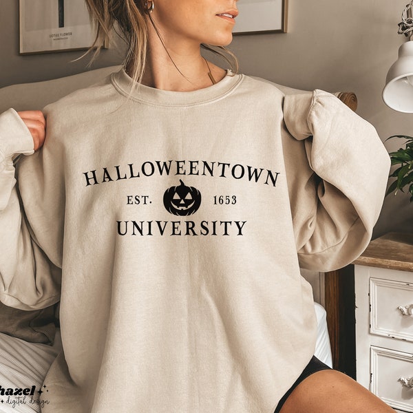 Halloweentown Universiteit Svg, Halloween Svg, Halloween Png, Happy Pumpkin, Halloween Town Svg, Trendy Halloweentown Svg, Trendy Halloween