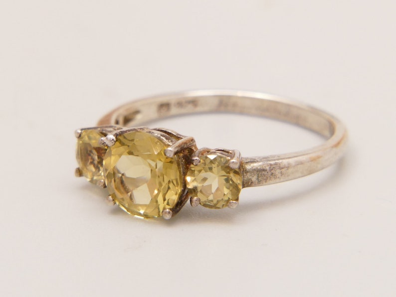 Vintage Peridot Trilogy Ring in Sterling Silver