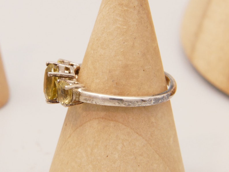 Vintage Peridot Trilogy Ring in Sterling Silver