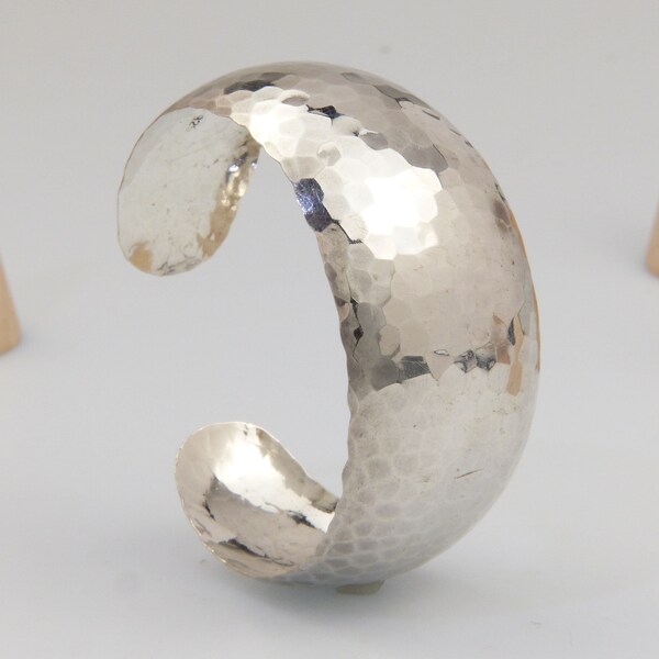 Vintage Wide Cuff Bangle in Solid Silver Hallmarked Polished Hammered Geometric Heavy Chunky