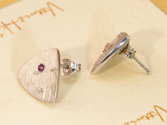 Modernist Ruby Geometric Triangle Stud Earrings i… - image 3