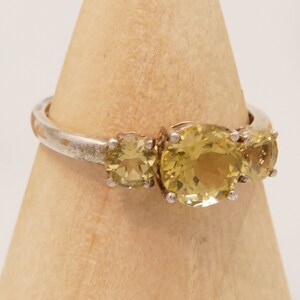 Vintage Peridot Trilogy Ring in Sterling Silver