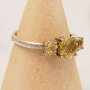 Vintage Peridot Trilogy Ring in Sterling Silver