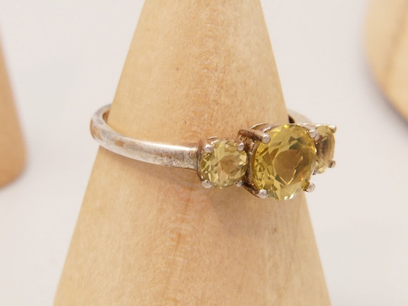 Vintage Peridot Trilogy Ring in Sterling Silver