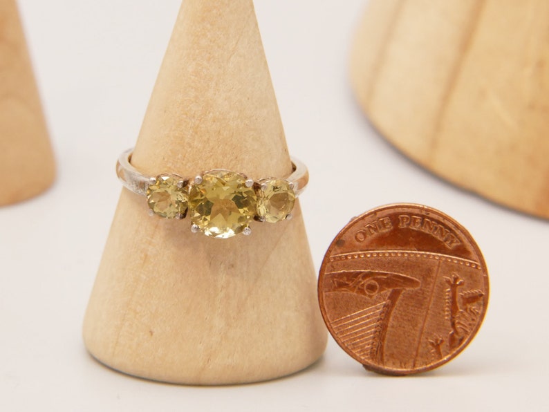 Vintage Peridot Trilogy Ring in Sterling Silver