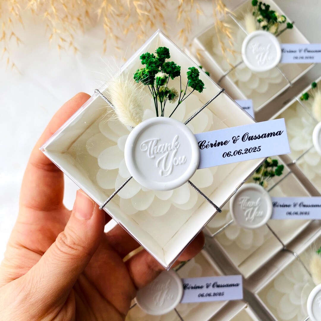 Personalized Wedding Candle, Bridal Shower Candle Gift, Bulk Guest ...