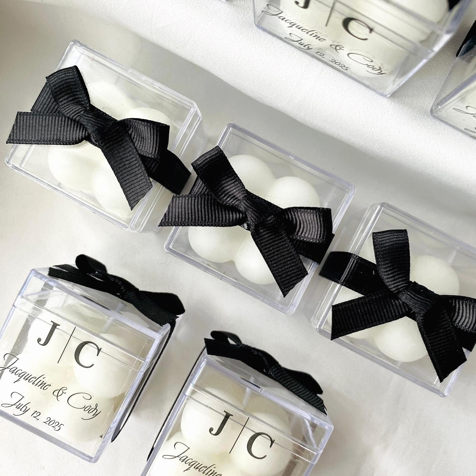 Customized Personalized Candle Favors in Bulk for Guests | Wedding ...