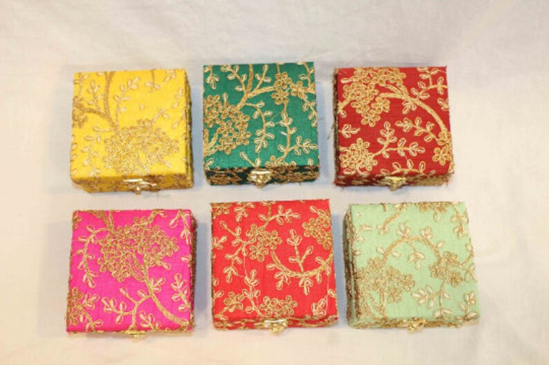 Lot of 5 to 100 Pcs Indian Sweet Boxes, Indian Wedding Gift, Bridesmaid