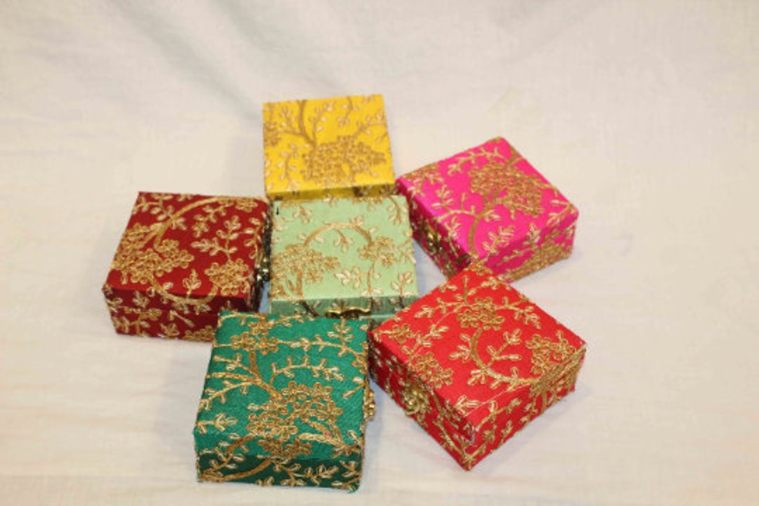 Lot of 5 to 100 Pcs Indian Sweet Boxes, Indian Wedding Gift, Bridesmaid
