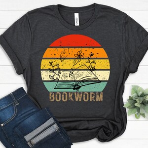 Bookworm Shirt Retro Book Lover Gift Comfort Colors Unisex Reading Tee Teacher Gift Bookish Outfit Aesthetic Libarary Shirt for Reader Women