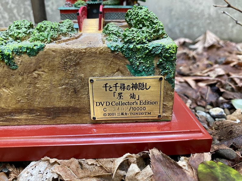 OFFICIAL Studio Ghibli Bath House Model and Figures Spirited Away image 3