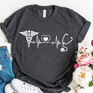 Heartbeat Nurse | Koszulka Doctor | Koszulka medyczna | Koszulka Super Hero Nurse | Koszulka Nurse Life | Prezent dla mamy | Koszulka Hospital Staff