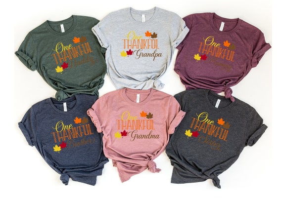 One Thankful Dad Thanksgiving Day Family Matching Gift T-Shirt One Thankful Dad Thanksgiving Day Family Matching Gift T-Shirt