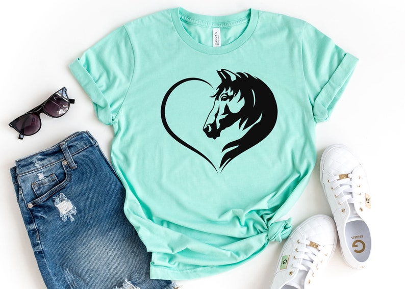 Horse Lover Shirt Horse Heart Tshirt Horse Girl Shirts Etsy