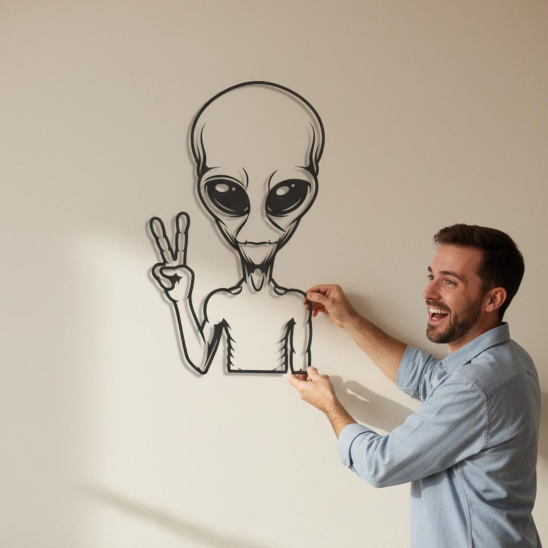 Alien Metal Wall Art, Modern Sci-fi Home Decor - Etsy