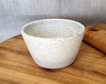 Small White Handmade Pottery Bowl, Speckled Dish for Salt, Spices, Dips, Trinkets or Jewellery