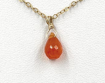 Collana a Forma Di Cuore in Pietra Nera Grezza, Collana Vulcano Etna
