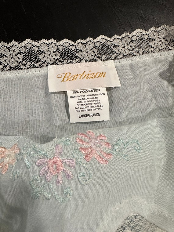 1980s Barbizon embroidered nightgown - image 6