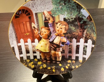 Vintage Danbury Mint Hummel Come Back Soon Collectible Plate; 1990