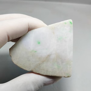 Burmese Jadeite Jade 188 grams Authenthic Grade A Natural Untreated Burma Jade specimen