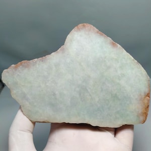 Burmese Jadeite Jade 282 grams Authenthic Grade A Natural Untreated Burma Jade specimen