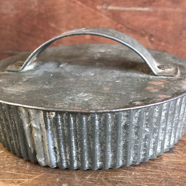 Huge Antique Cat Head Biscuit Cutter