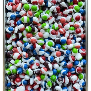 Freeze Dried Crunch - X-LARGE BAG - 1 Full Pound - Wild Berry Flavor - Homemade Crunchy Candy