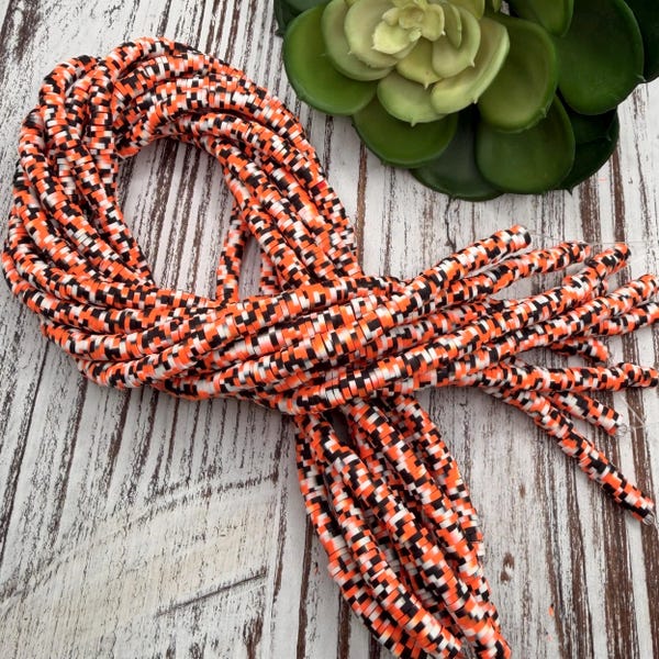 NUEVO*** Heishi mixto de 6 mm en naranja, negro y blanco, tira de 15,5 pulgadas / disco africano / arcilla polimérica suave / cuentas de vinilo / 350-375 cuentas