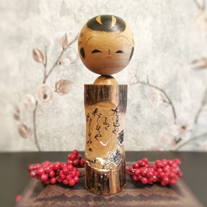 Vintage Creative Souvenir kawaii poupée Kokeshi japonaise paysage peint à la main.