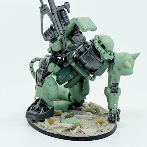 Gundam Zaku II Mobile Suit MG 1/100 Modelkit with diorama