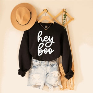 Hey Boo Sweatshirt, Adult Halloween Sweatshirt, Women Fall Sweatshirts, Halloween Shirts, Halloween Gifts, Cute Halloween Costume