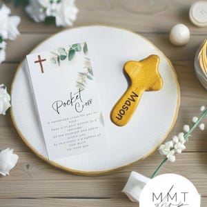 Gegraveerd kruis met aangepaste gravure, houten wanddecor met positief berichtkaartje, oprecht cadeau voor geloof en bemoediging, doop