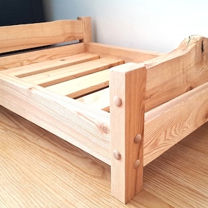Dog bed. Wooden Dog bed. Solid ash bed. Natural ash bed. Hand made. Rustic dog bed.
