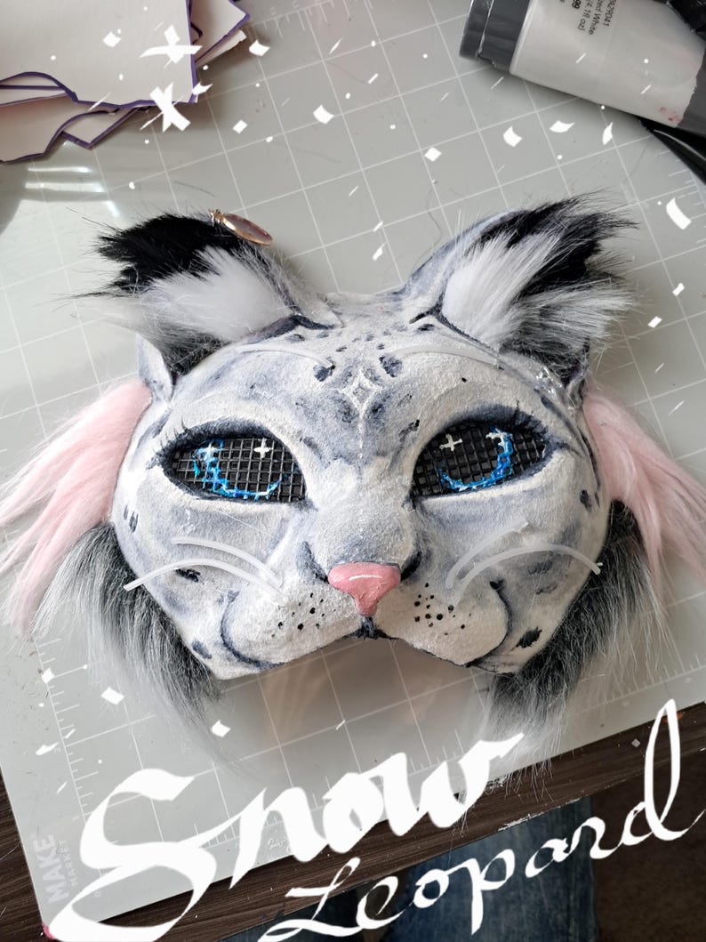 snow leopard therian mask by therianthreadsstudio